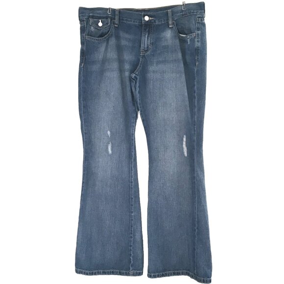Old Navy The Diva 2007 Distressed Low Rise Flare Leg Jeans Size 14 - Picture 1 of 11